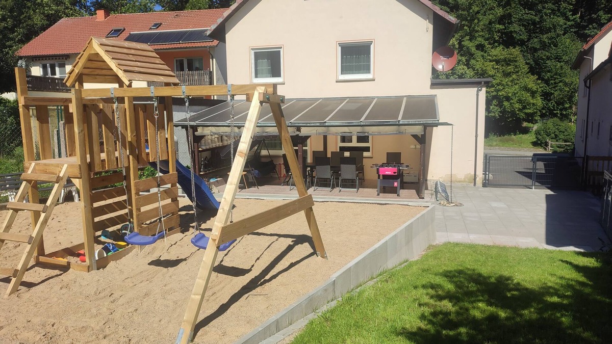 Bischofsheim an der Rhon House | Erholungsurlaub Inmitten des "biosphärenreservat Rhön" für bis zu Acht Personen