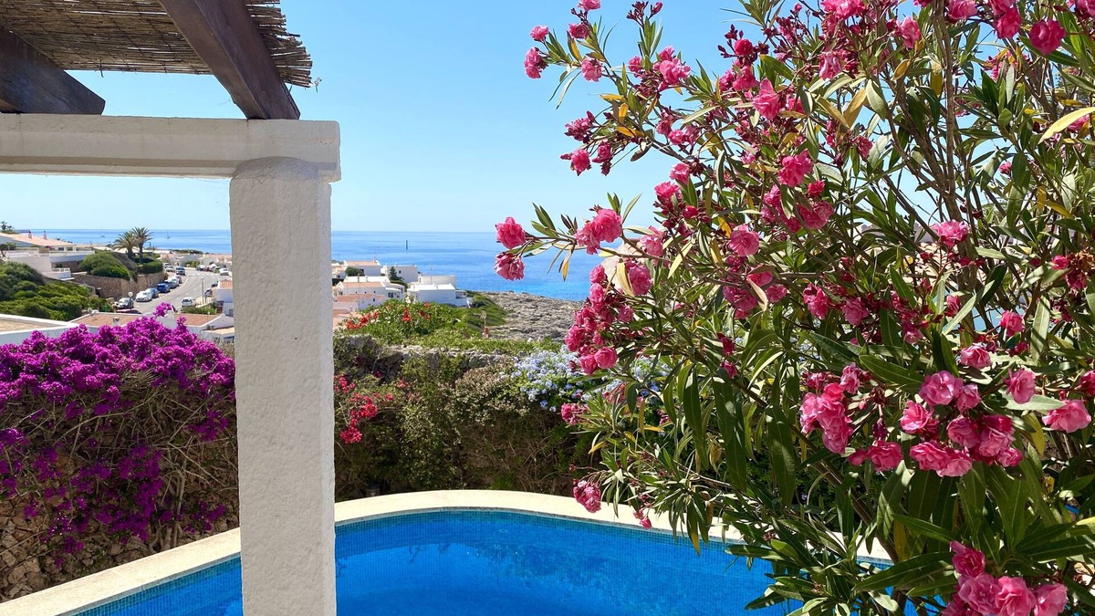 Binibeca Villa | Charming chalet near Binibeca beach, private pool and WiFi