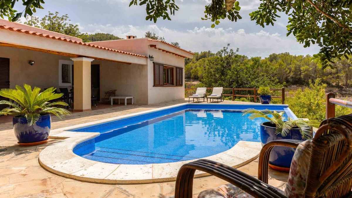 Sant Agusti des Vedra Cottage | CASA BERRY