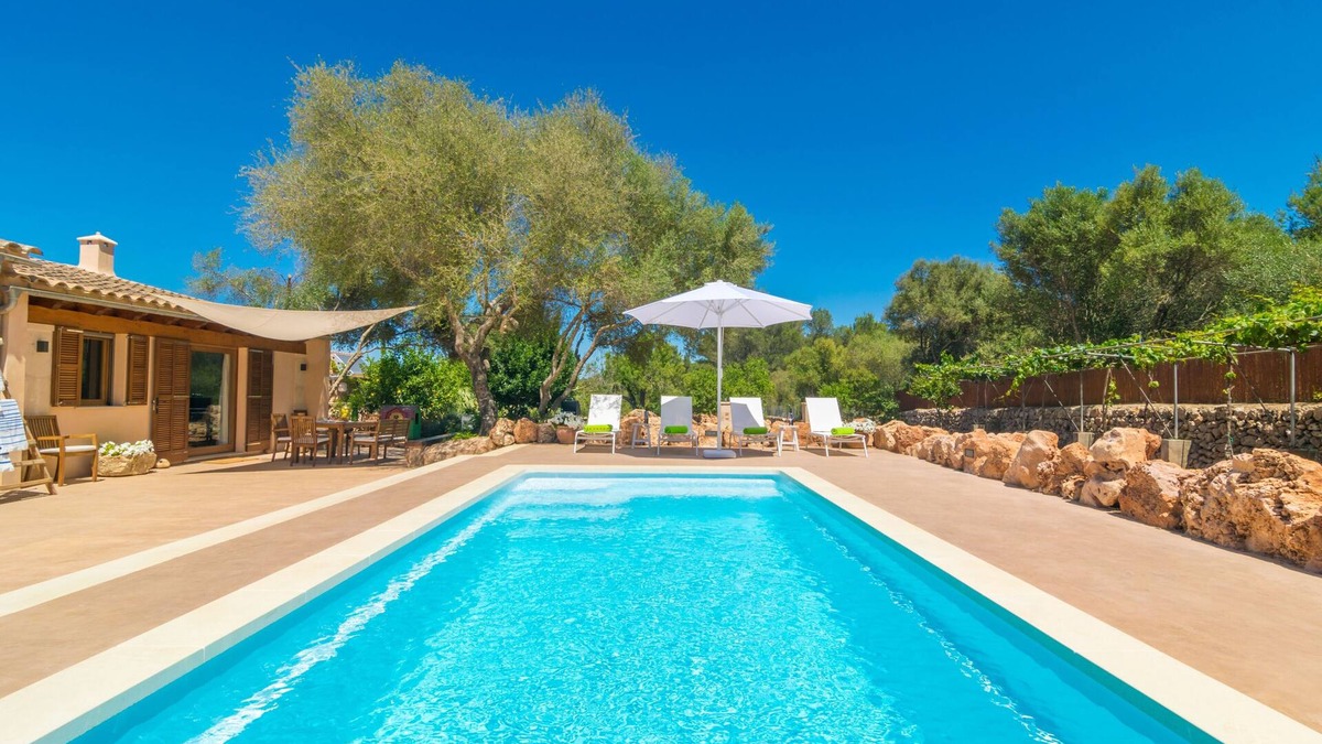 Algaida Villa | ES TANCAT PRIM - Villa with private pool in Algaida. Free WiFi