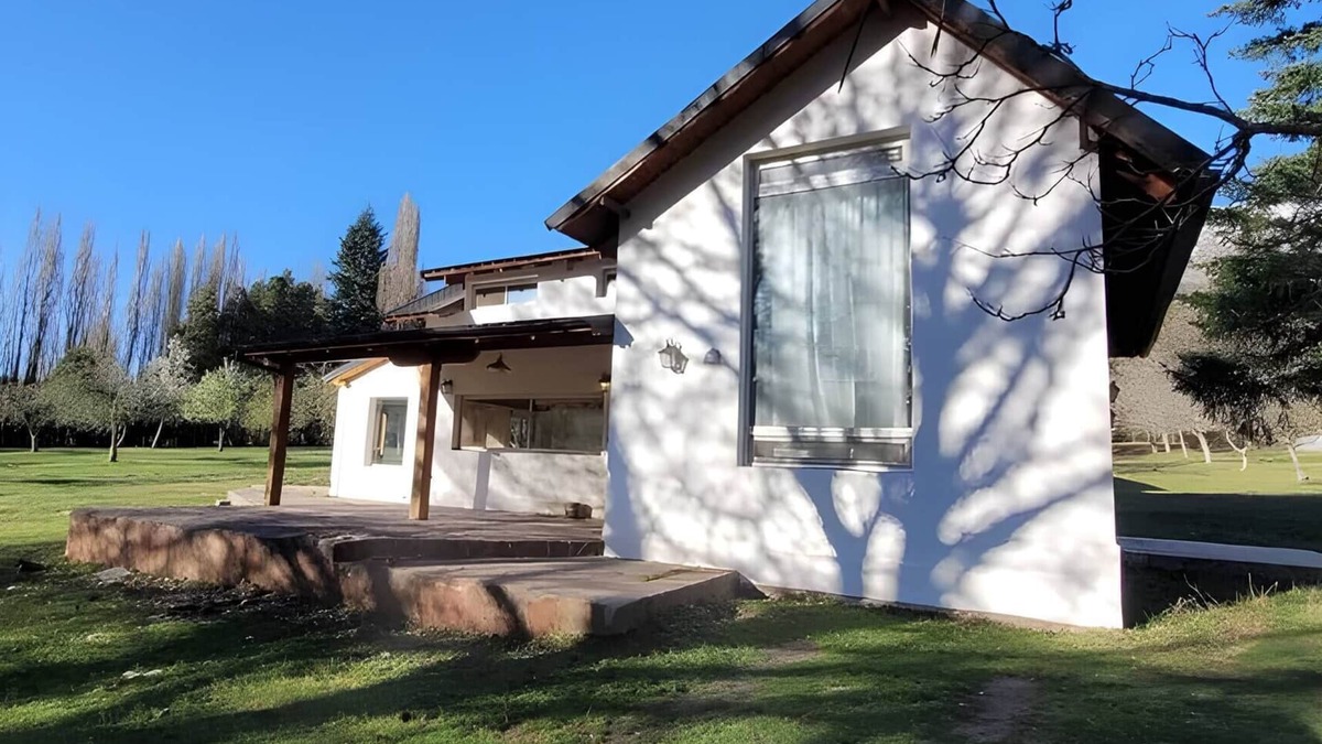 El Bolson Apartment | Esaki Farm Near El Bolson