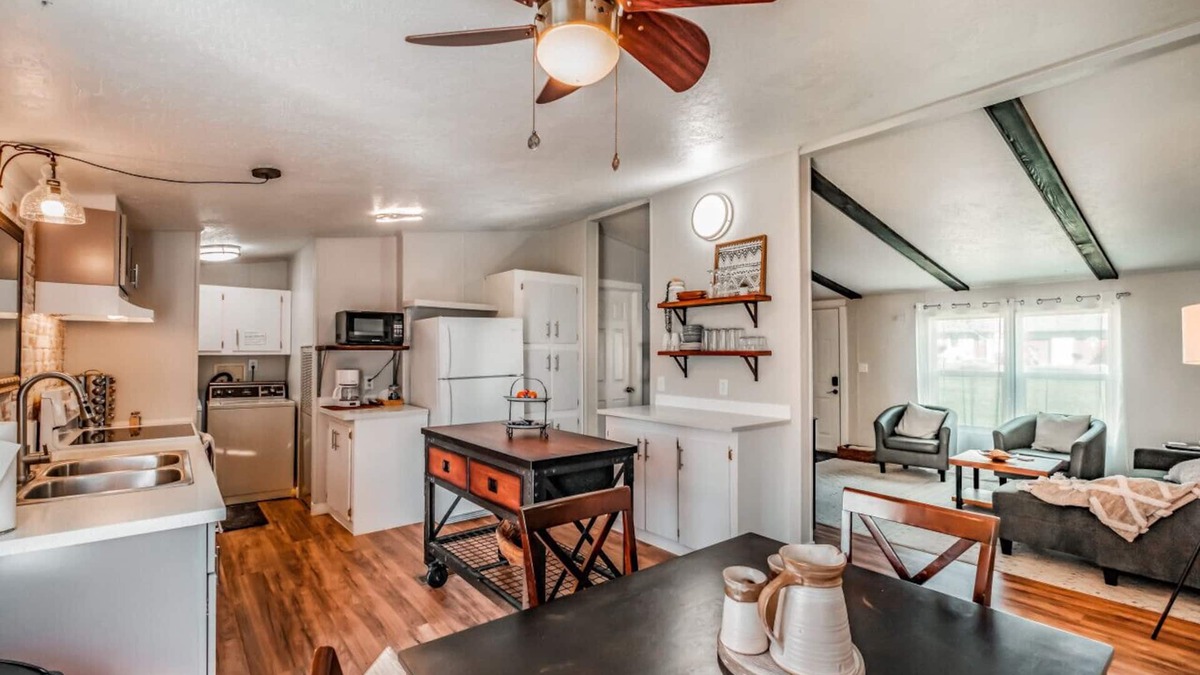 Philomath House | Escape to a beautiful country getaway