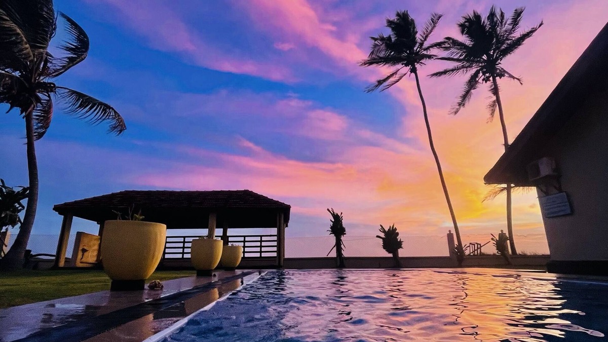 Boossa Villa | Escape to a Coastal Paradise: Your Perfect Getaway by the Beach!