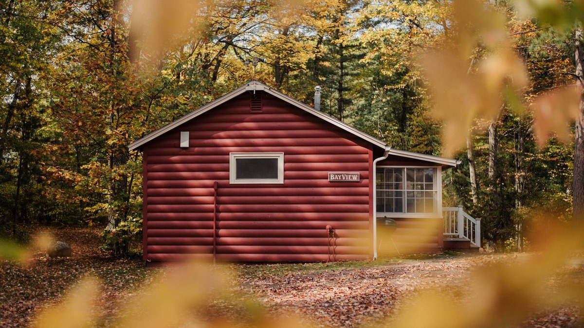 Manitowish Waters Cabin | Escape to Bayview Cabin | MW Chain | Lake Views
