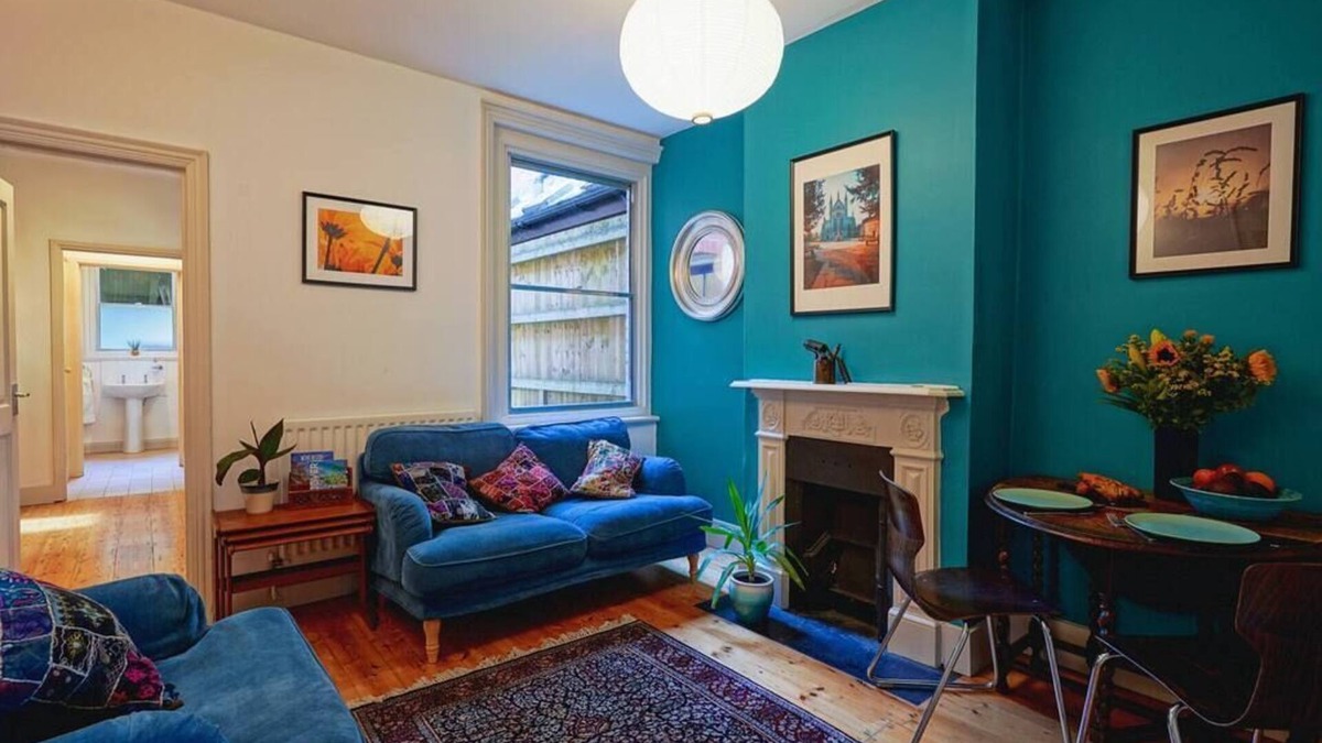Winchester Apartment | Escape to Boscobel: Enjoy a Cosy 1 Bed Apartment with Free Parking