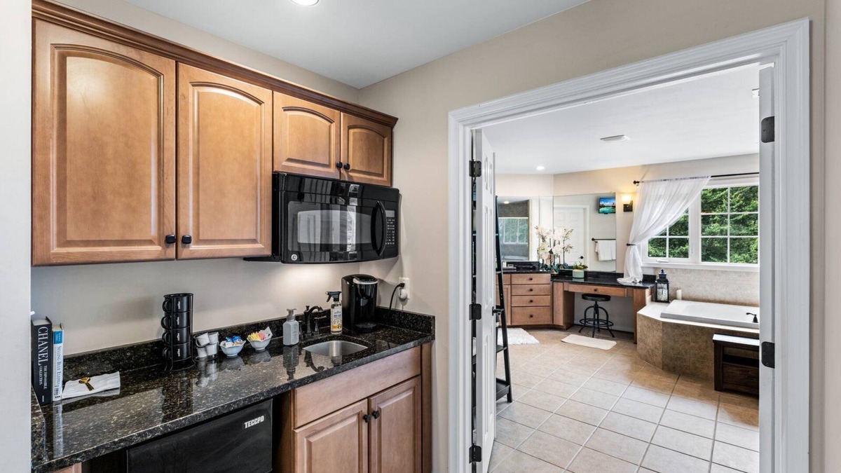 Brooke House | Escape to Falling Creek