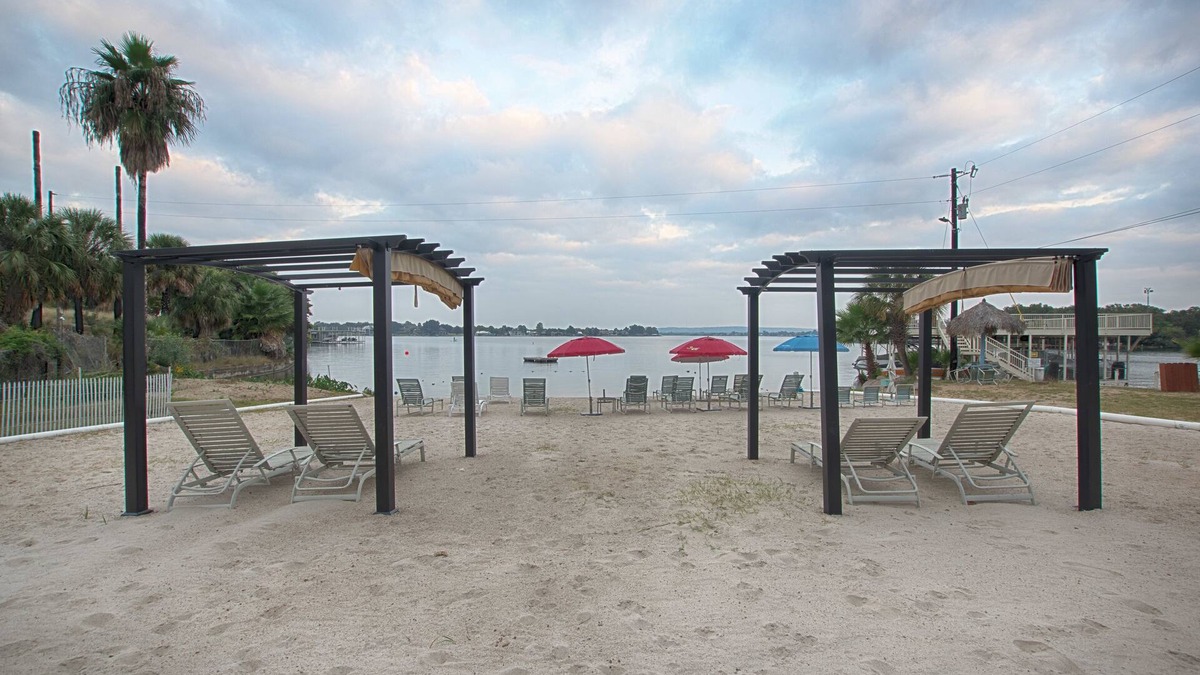 Granite Shoals Condo | Escape to the shoreline of Lake LBJ - *Best Kept Secret*
