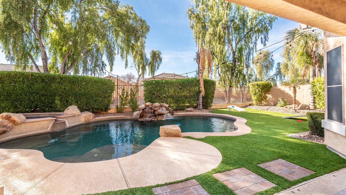 Pecos Park House | Escape to the sun with a private pool, ideal getaway for families or couples
