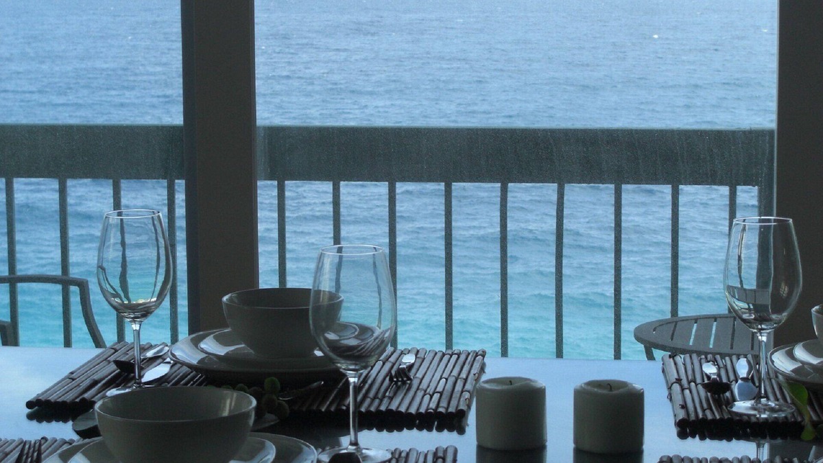 Soto House | ☆Escape to the Waterfront Sea Glass House☆