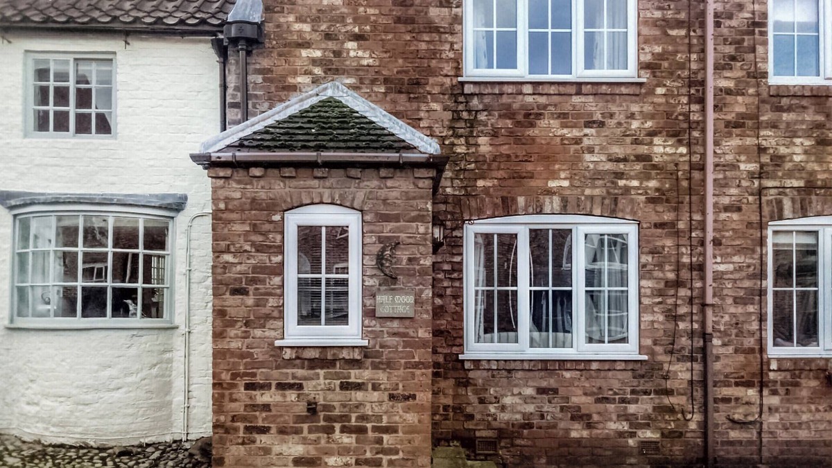 Scawton Cottage | Escape to this wonderful holiday cottage in Helperby, North Yorkshire.