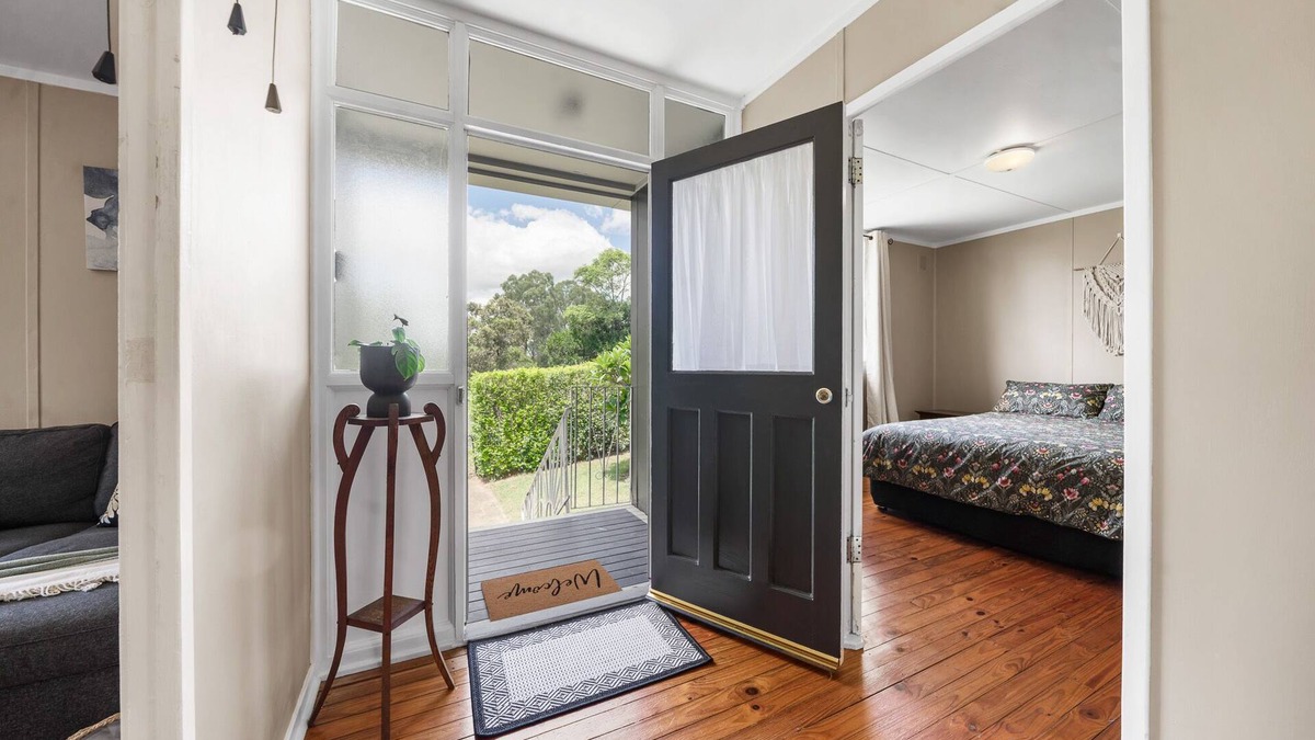 Esk House | Esk budget accommodation.