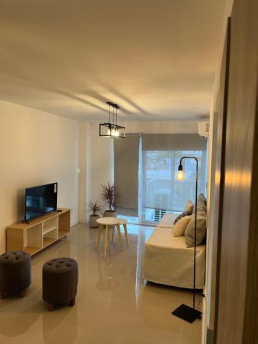 Marcos Juarez Apartment | Esmeralda Apart a Estrenar