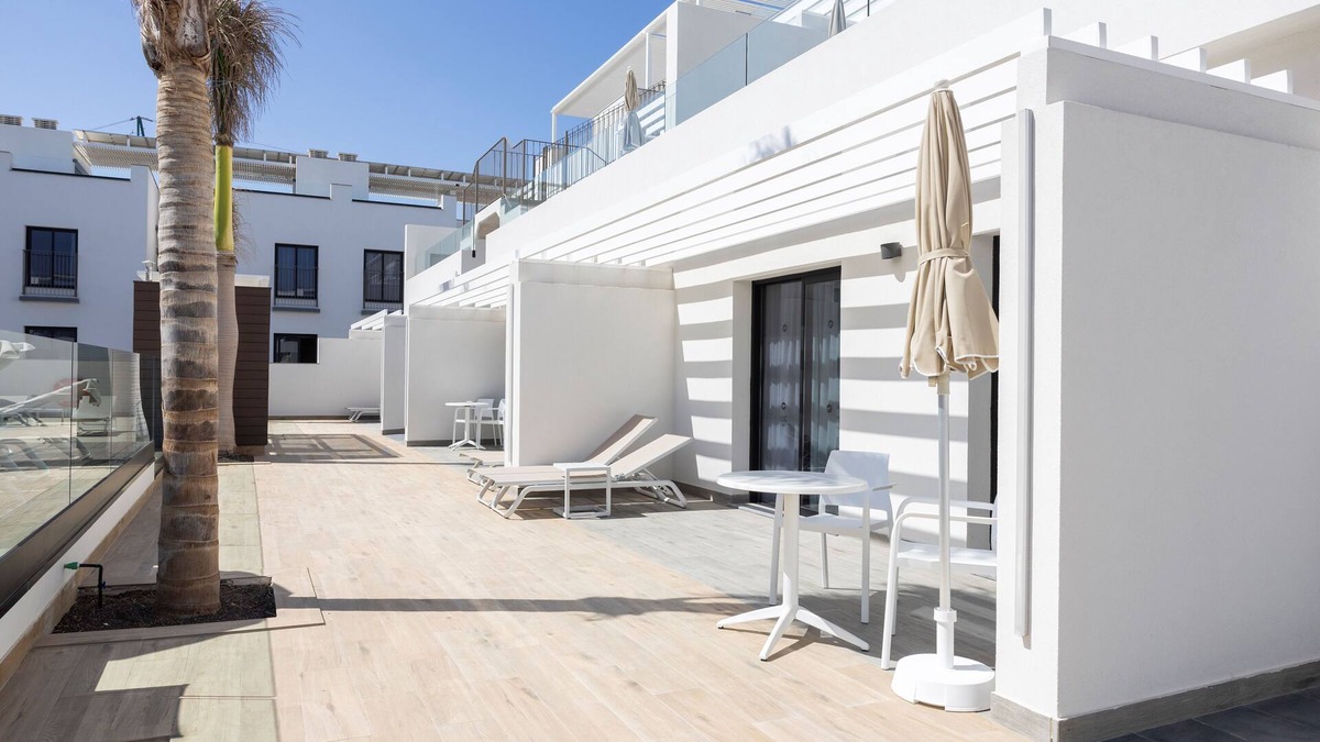 El Cotillo Apartment | Esmeralda Cotillo Homes by LIVVO