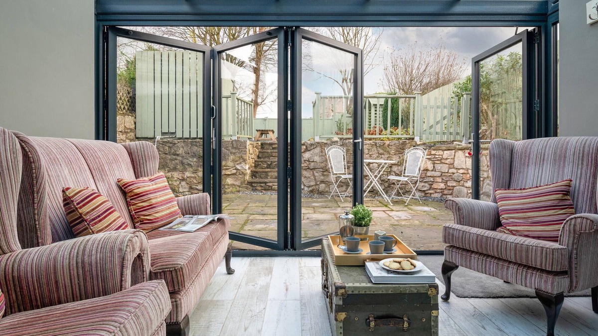 Caerwys Cottage | Esmor Cottage