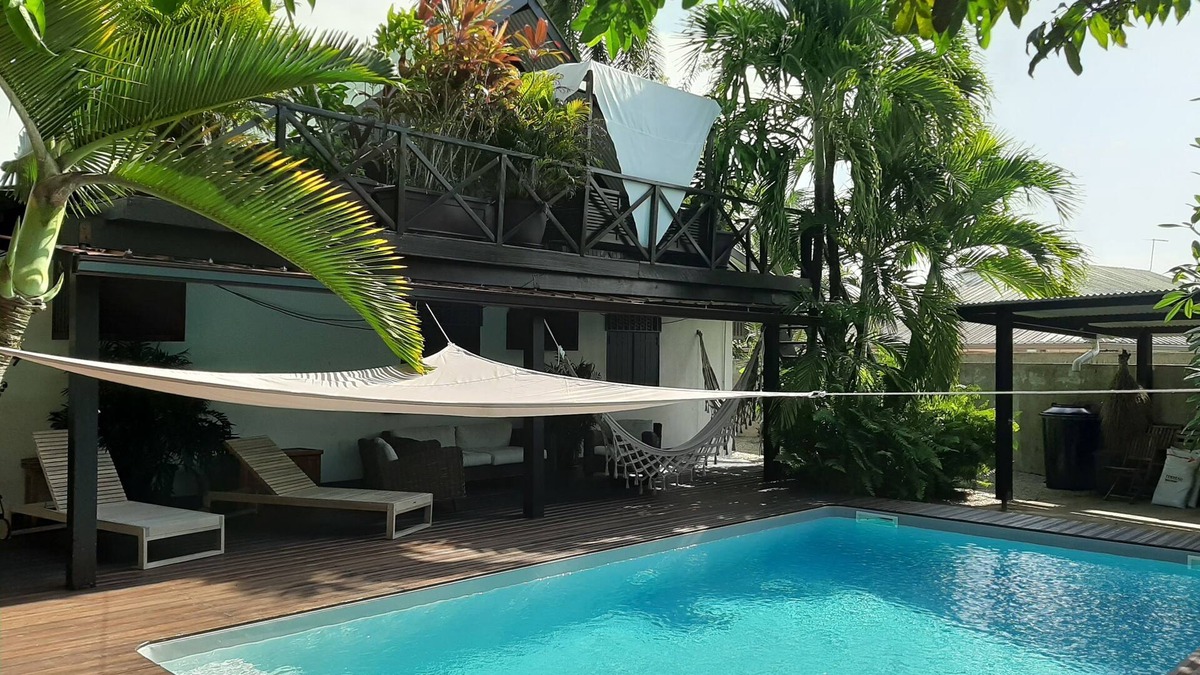 Kourou Apartment | ESPACE CASE/APARTMENT IN PRIVATE RESIDENCE WITH SWIMMING POOL