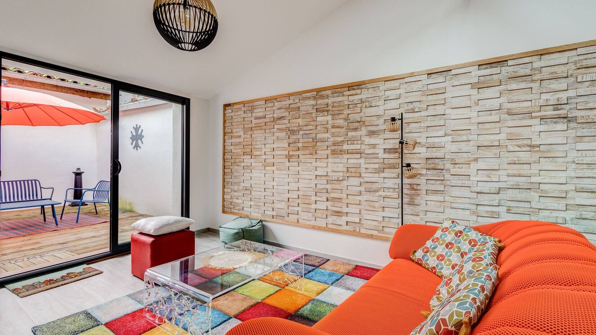 Lavaur House | Espace55 Cottage in town center of lavaur