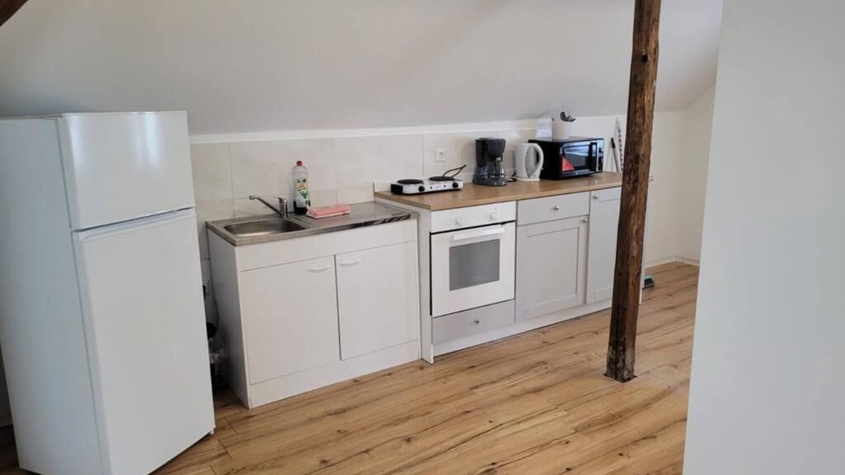 Altenburg Condo | Especially for employees with Monthly discount
