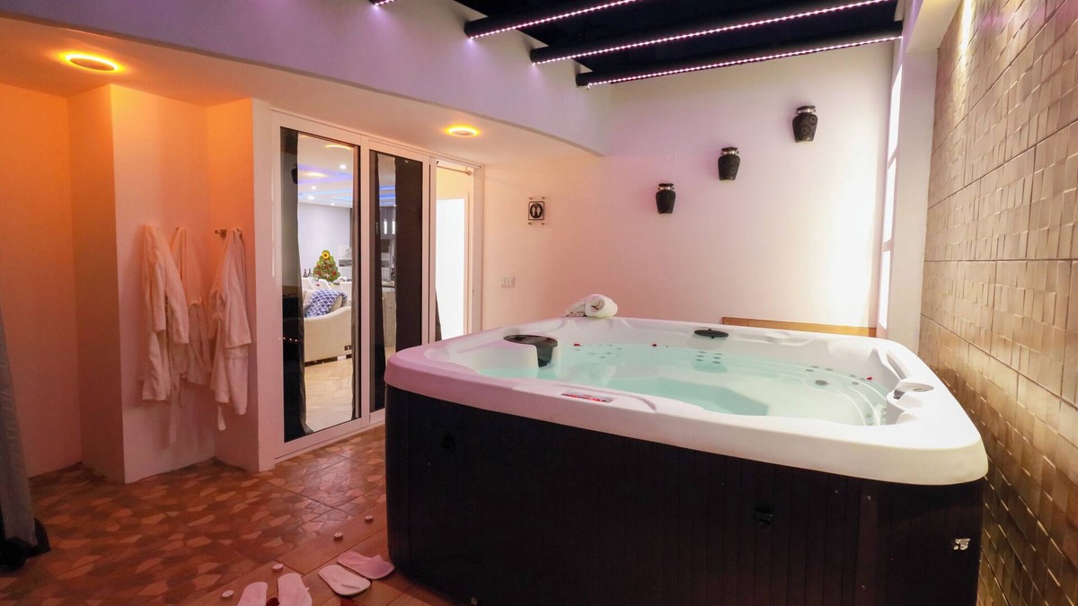 Santa Cruz Xoxocotlan Apartment | Espectacular y Moderno Apartamento, con Jacuzzi!