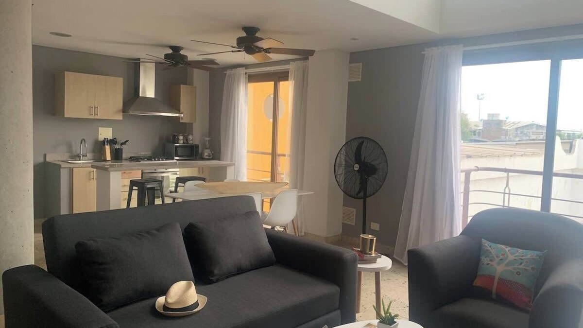 Historic Center Apartment | Espectacular 2BR con vistas al mar en pleno centro