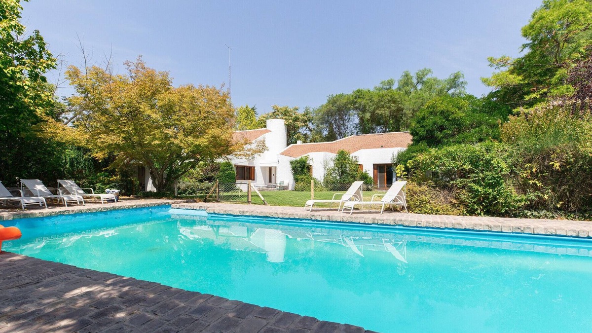 Chacras de Coria House | Espectacular casa para grupos, opcional desayuno