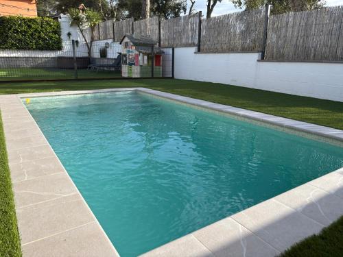 Llagostera House | ESPECTACULAR CASA EN LLAGOSTERA - Costa Brava, CON PISCINA