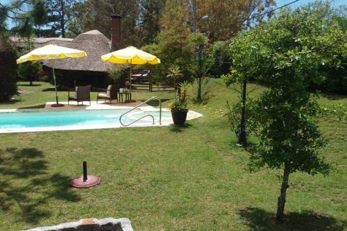 Playa Grande House | Espectacular chalet con piscina en Playa Grande.