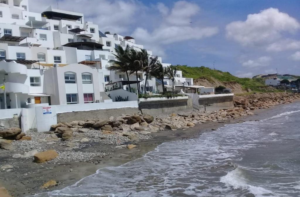 Manta Apartment | Espectacular Departamento frente al mar