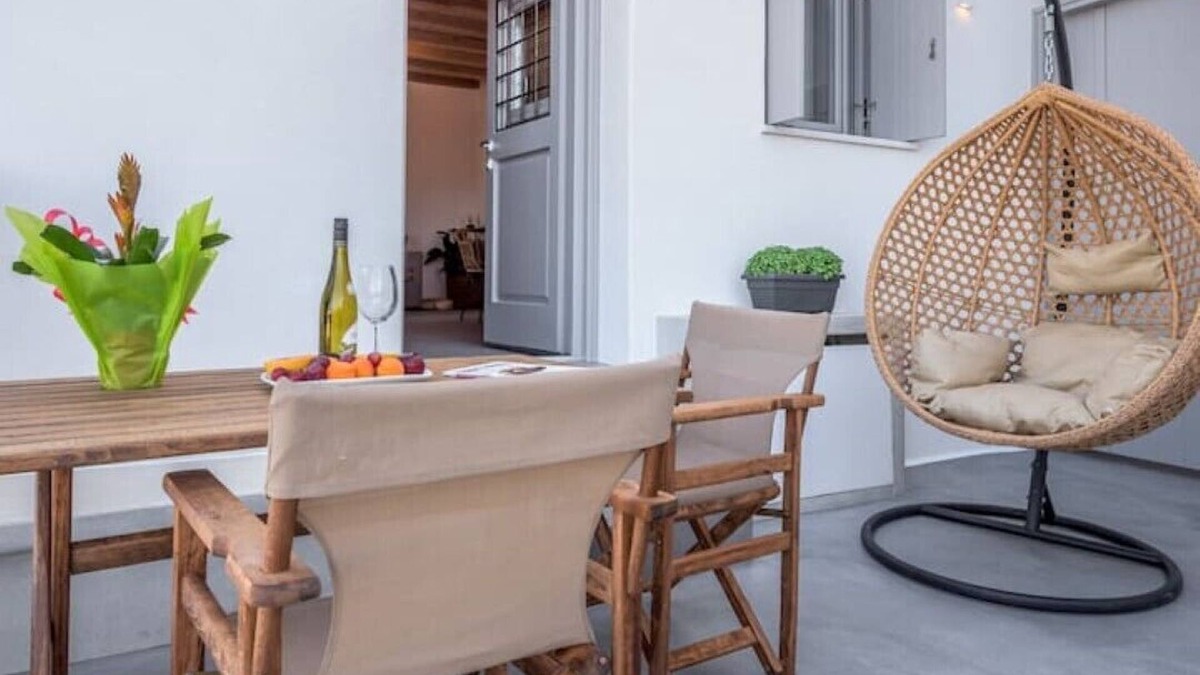 Adamas Apartment | Esperanza Apartment
