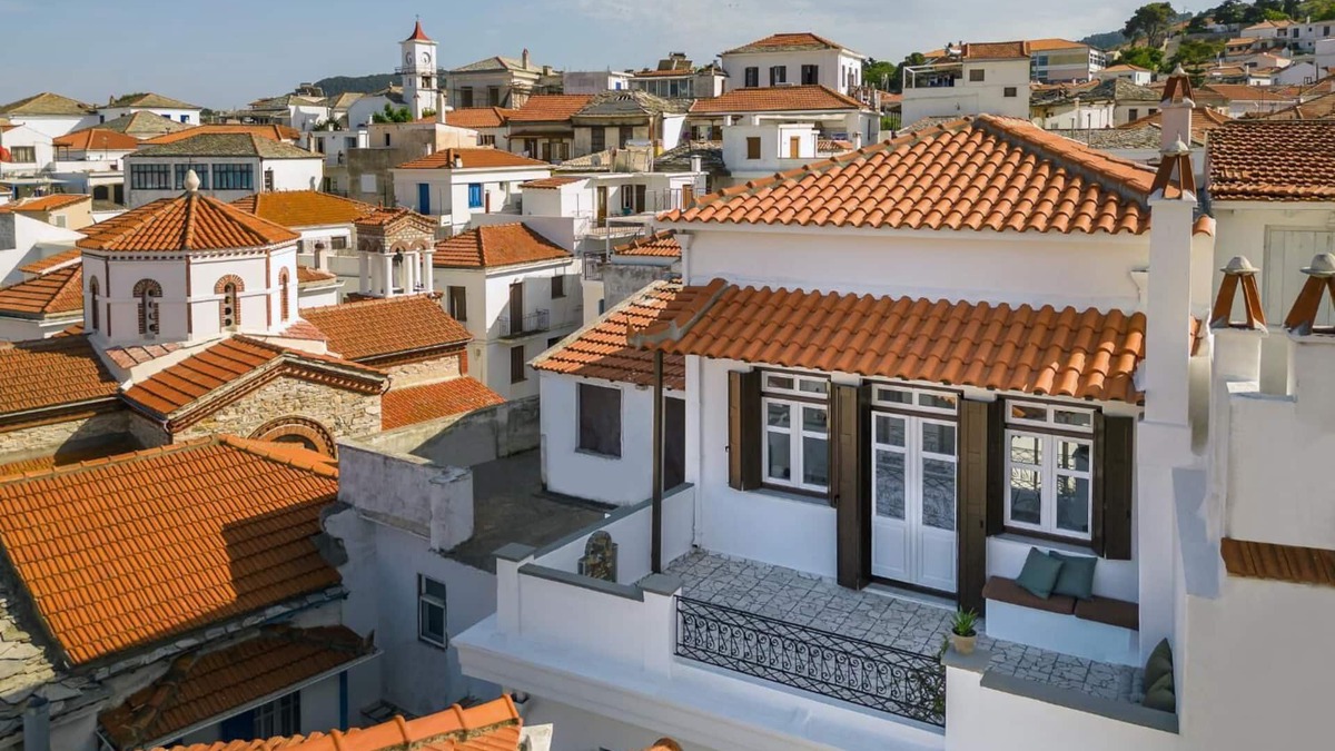 Skopelos Apartment | Esperos Apartment - One Bedroom Apartment, Sleeps 4