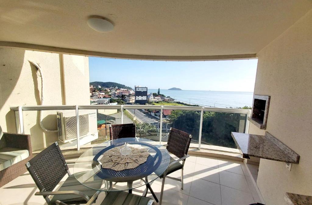 Penha Apartment | Espetacular vista do mar - Beto Carrero - Ap502