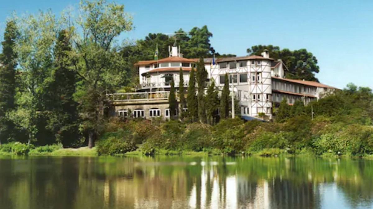 Bairro Lago Negro Hotel | Estalagem St Hubertus