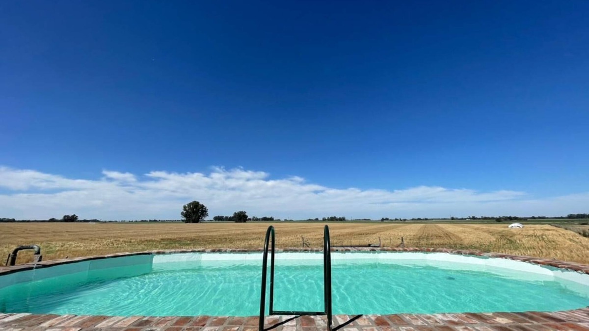 Gowland House | Estancia "La Reforma I"