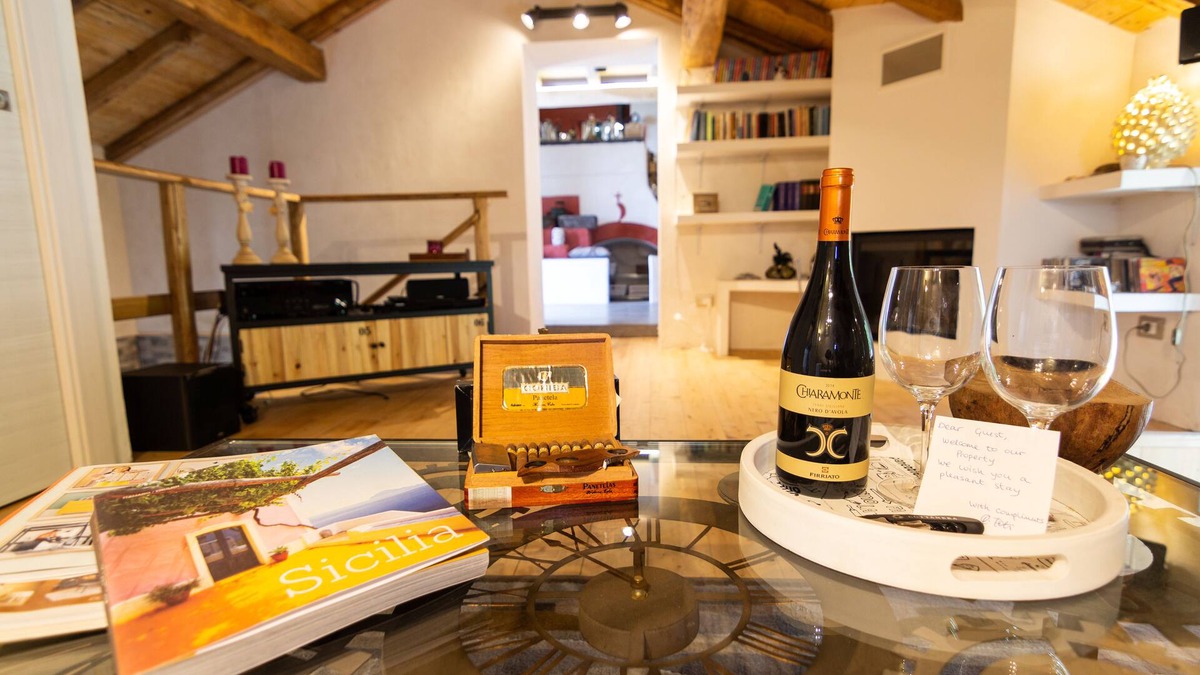 Nunziata House | Estate between Mare and Etna