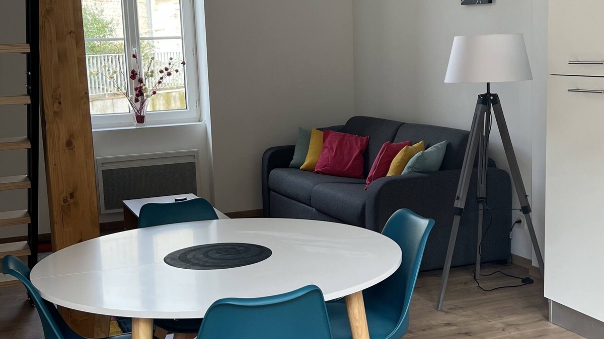 Agen Apartment | Estelo - Hyper-centre Agen + Garage - T2