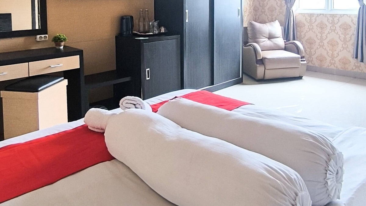 Siborongborong Hotel | Esther Hotel