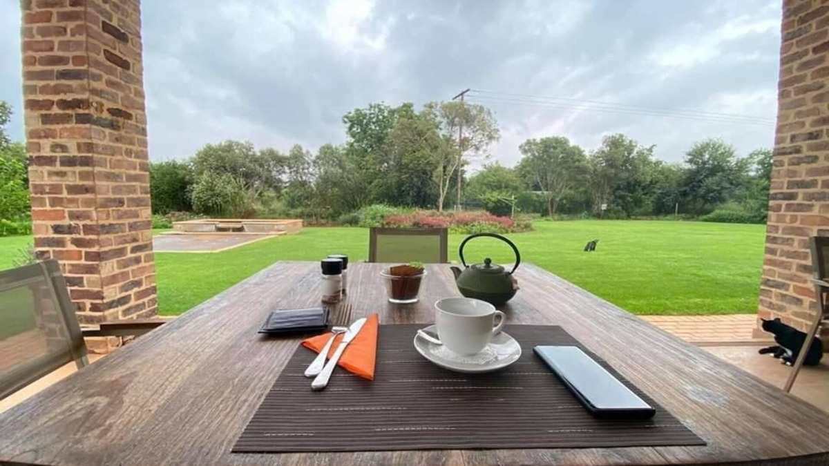 Hekpoort House | Esther's Country Lodge