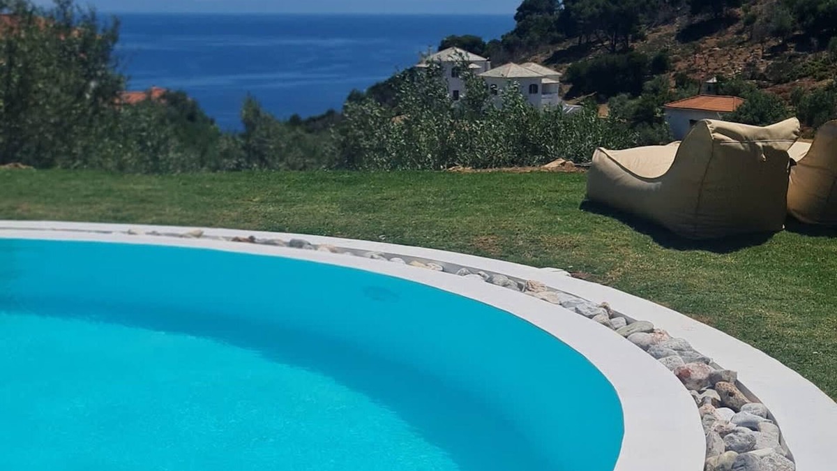 Stafylos Apartment | Estia Seaview Room - Ariadne Skopelos Getaway