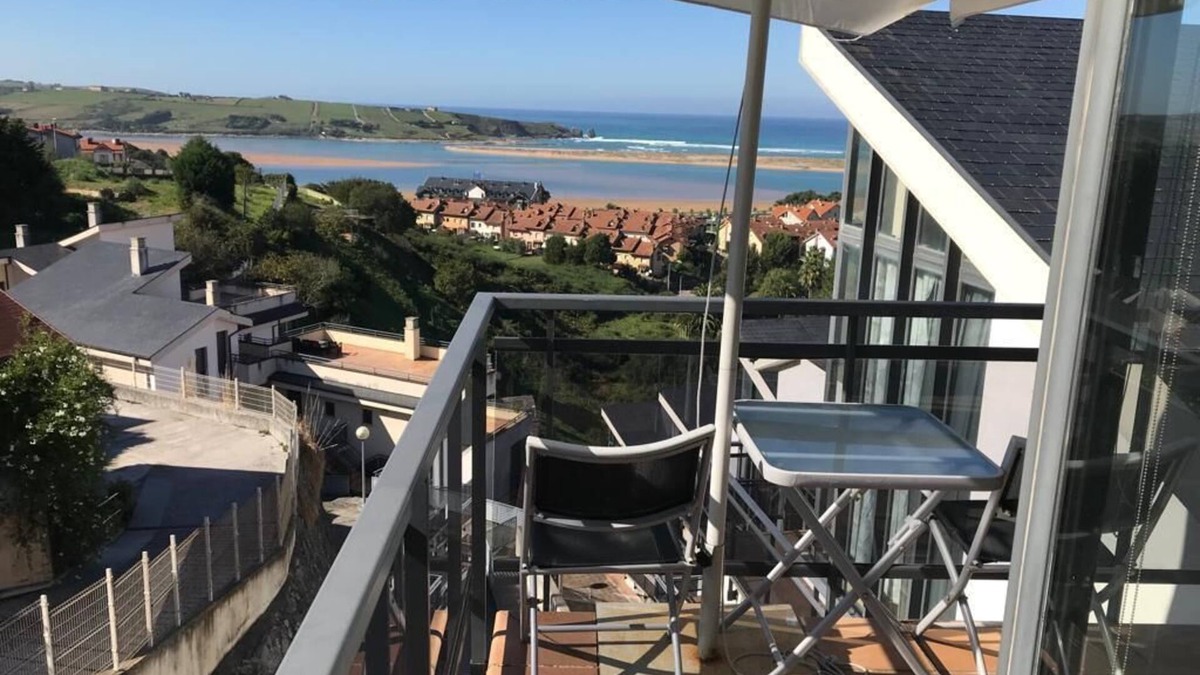 Mogro Apartment | Estupendo Atico con Terraza y Vistas a la Playa