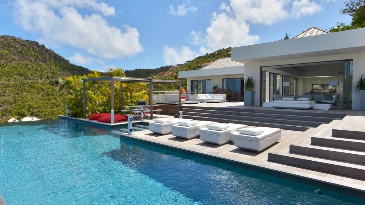 Terre Neuve Villa | Eternity Luxury villa