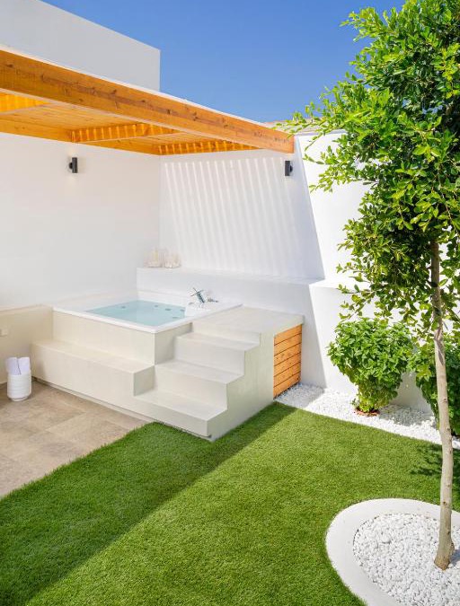 Ireon Villa | ETHOS Luxury Home - Seaview Villa with Hot-Tub!
