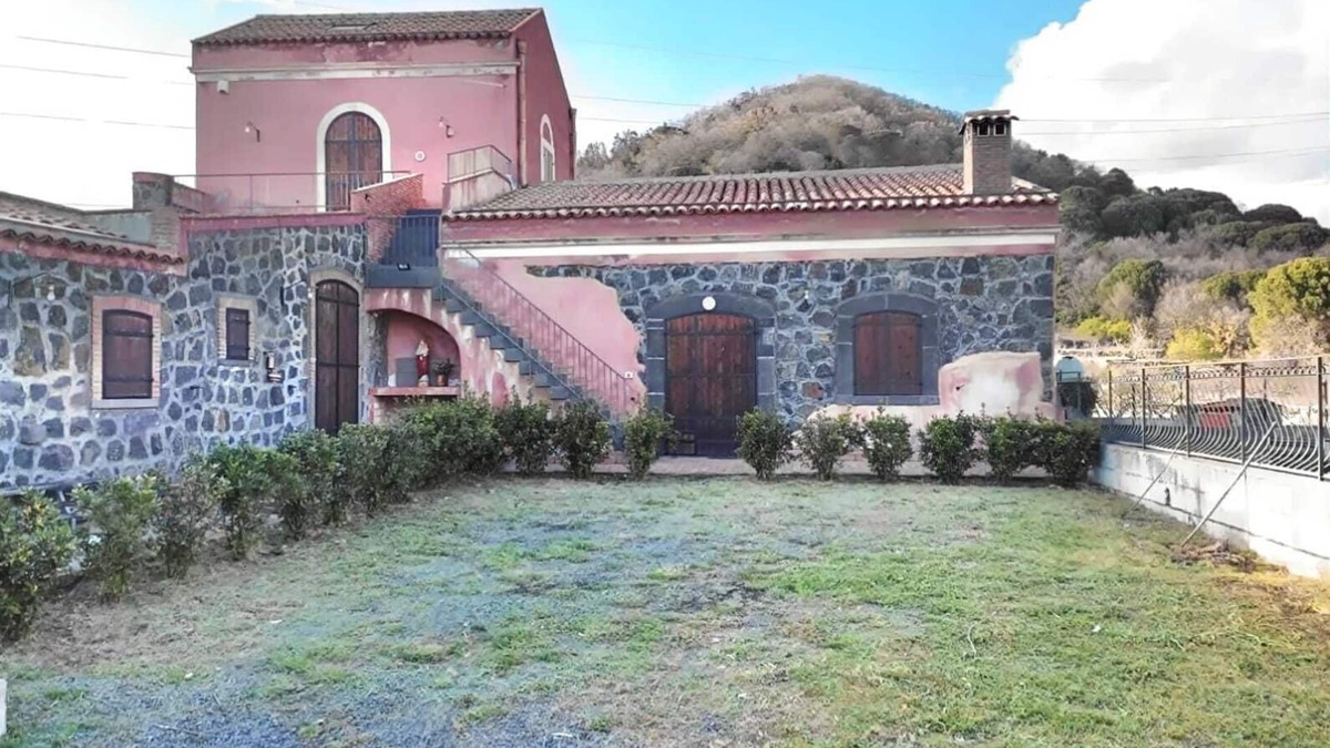 Nicolosi House | EtnaSud Experience-Case Gemmellaro