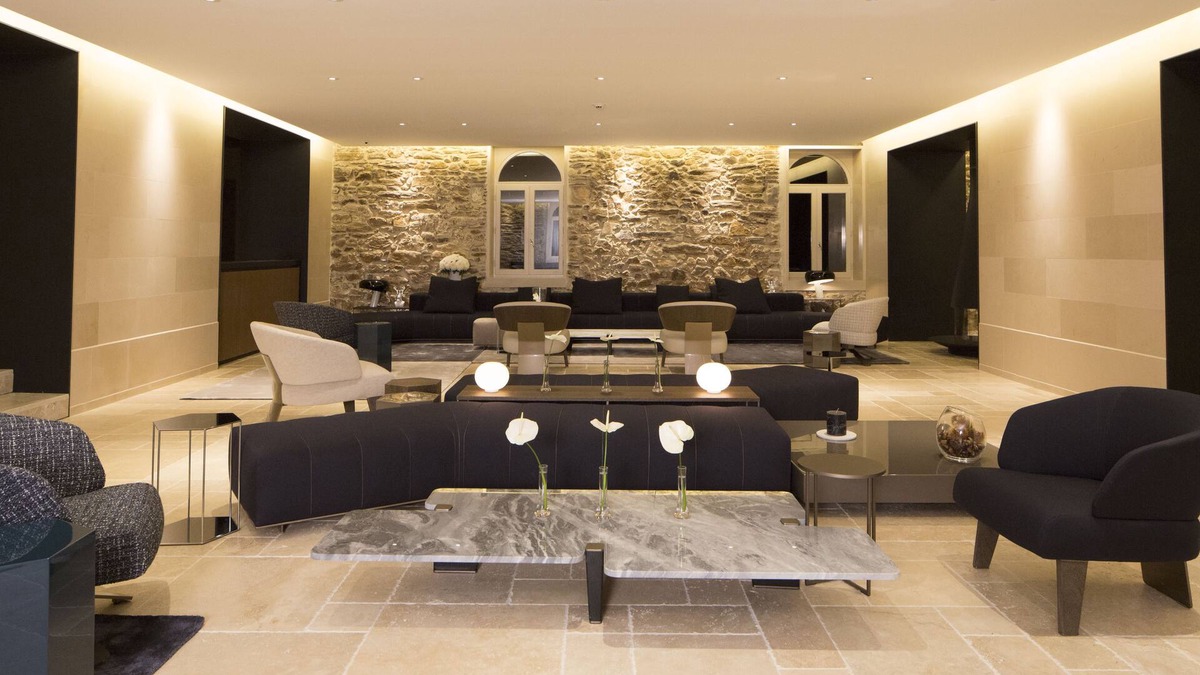 Beyssac Hotel | Etoile de Pompadour