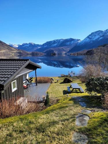 Etne House | Ett mindre aneks med unik beliggenhet!