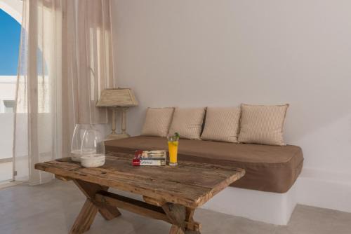 Vothon Apartment | Eucalyptus Houses