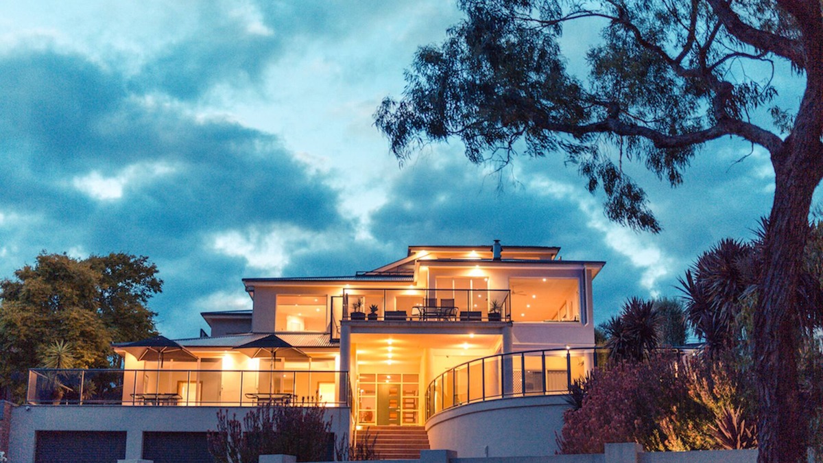 Inverloch House | Eugenies Inverloch