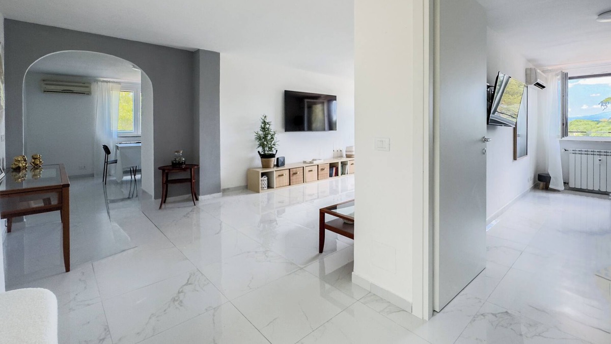 Zona XXVIII Tor de' Cenci Apartment | EUR MOSTACCIANO PANORAMIC VIEW
