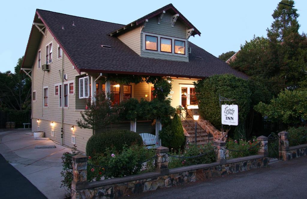 Sutter Creek Bed & Breakfast | Eureka Street Inn