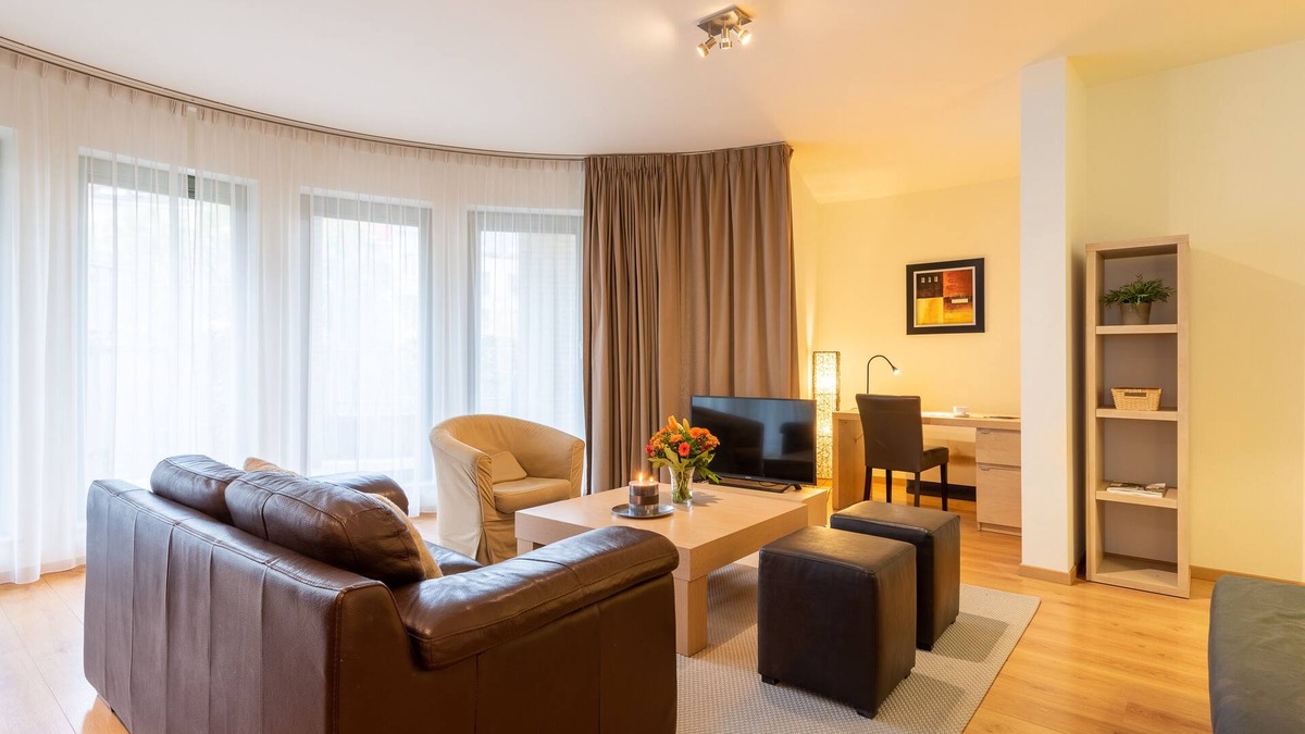 Upper Town Apartment | Europea Brussels EU Parliament Terrace Residence