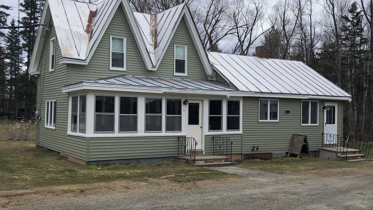 Eustis House | Eustis Village Camp - Snowmobiling, Fishing, Hunting, Skiing Sugarloaf