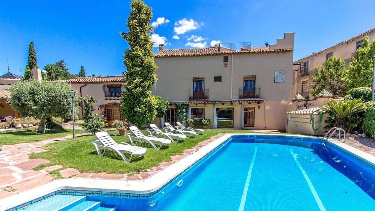 Castellar del Valles Villa | Eva Castellar Reg 8 - Ref 561.8